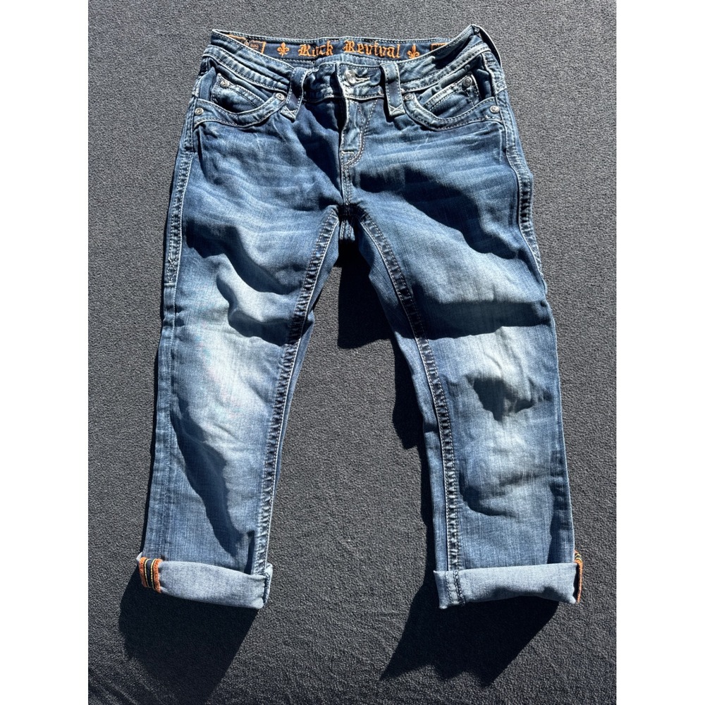 Rock Revival Johanna Capri Jeans Medium Wash Embroidered Flap Pocket Size 26